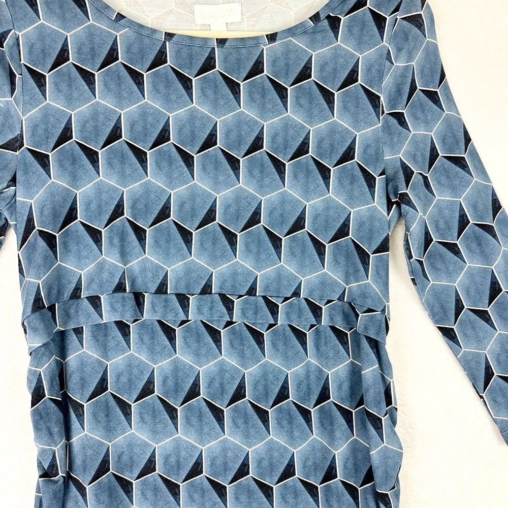 A:Glow Maternity Nueva Havana Nursing Midi Dress Size Small NWT 3/4 Sleeve - Image 3