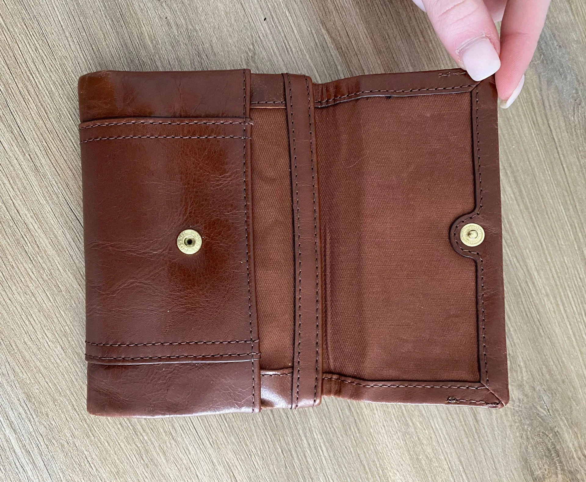 Fossil Leather Wallet - Image 3