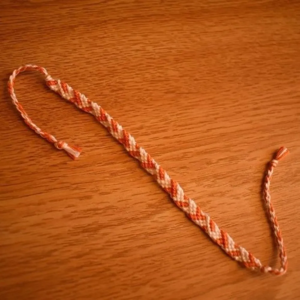 Wild Carrots Woven Bracelet - Image 3