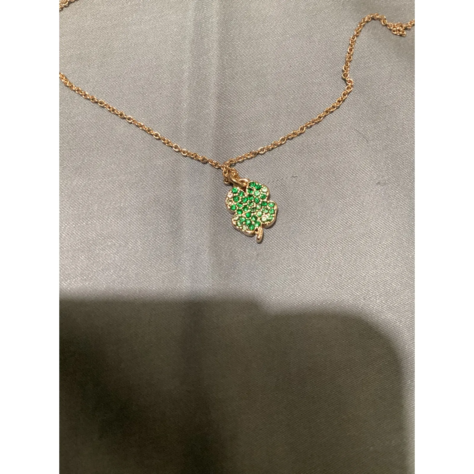 J Crew Factory Pave Green Crystal Clover Necklace Lucky Charm Pendant - Image 3