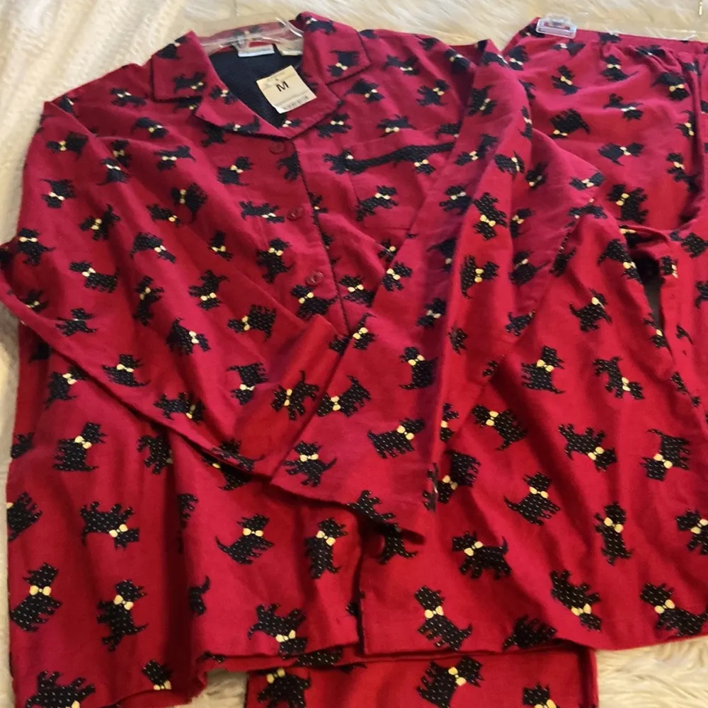 Pajama Set size M brand new with tag it’s so cute with little 🐕 100% cotton - Image 9