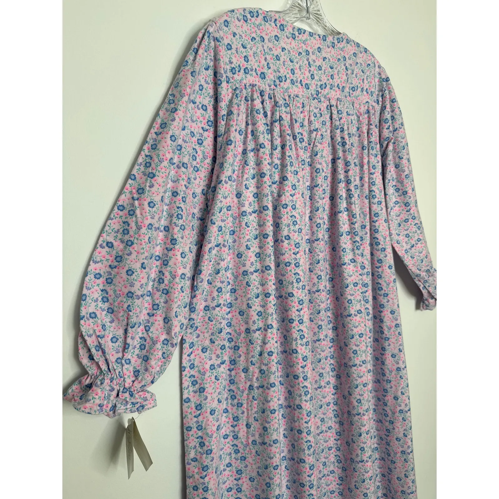 NWT Vintage exclusively for Lord & Taylor Floral Cotton Lace ribbon Nightgown M Blue Size M - Image 12