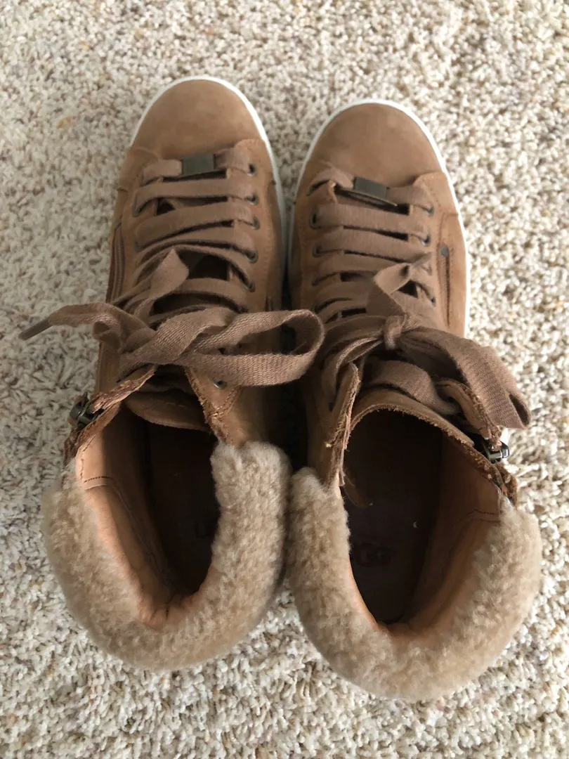 UGG Brown  Shoes - Image 3