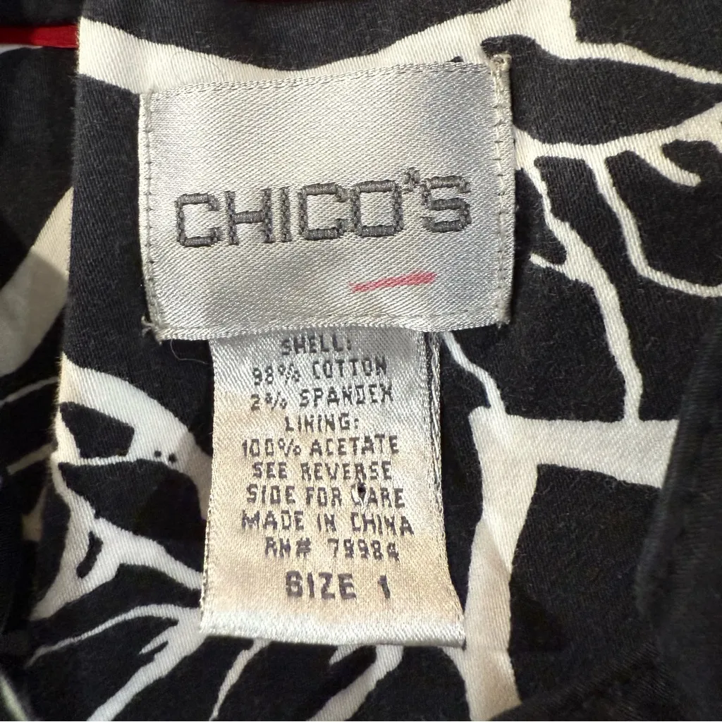 Chico's Floral Mandarin Collar Jacket Womens Medium Black/White Hook&Eye Closure - Image 4