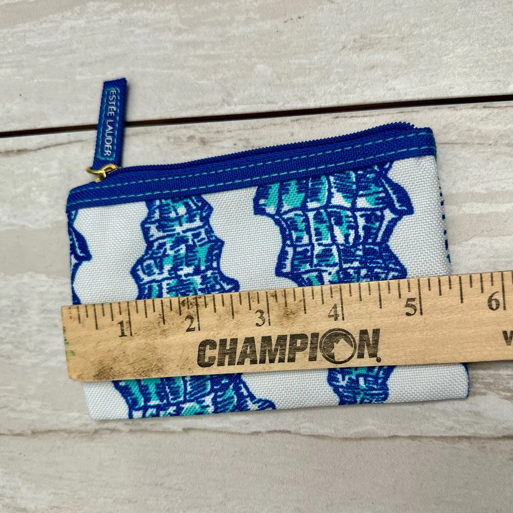 Estée Lauder X Lilly Pulitzer Blue White Seashell Nylon Tote Bag And Make Up Bag - Image 8