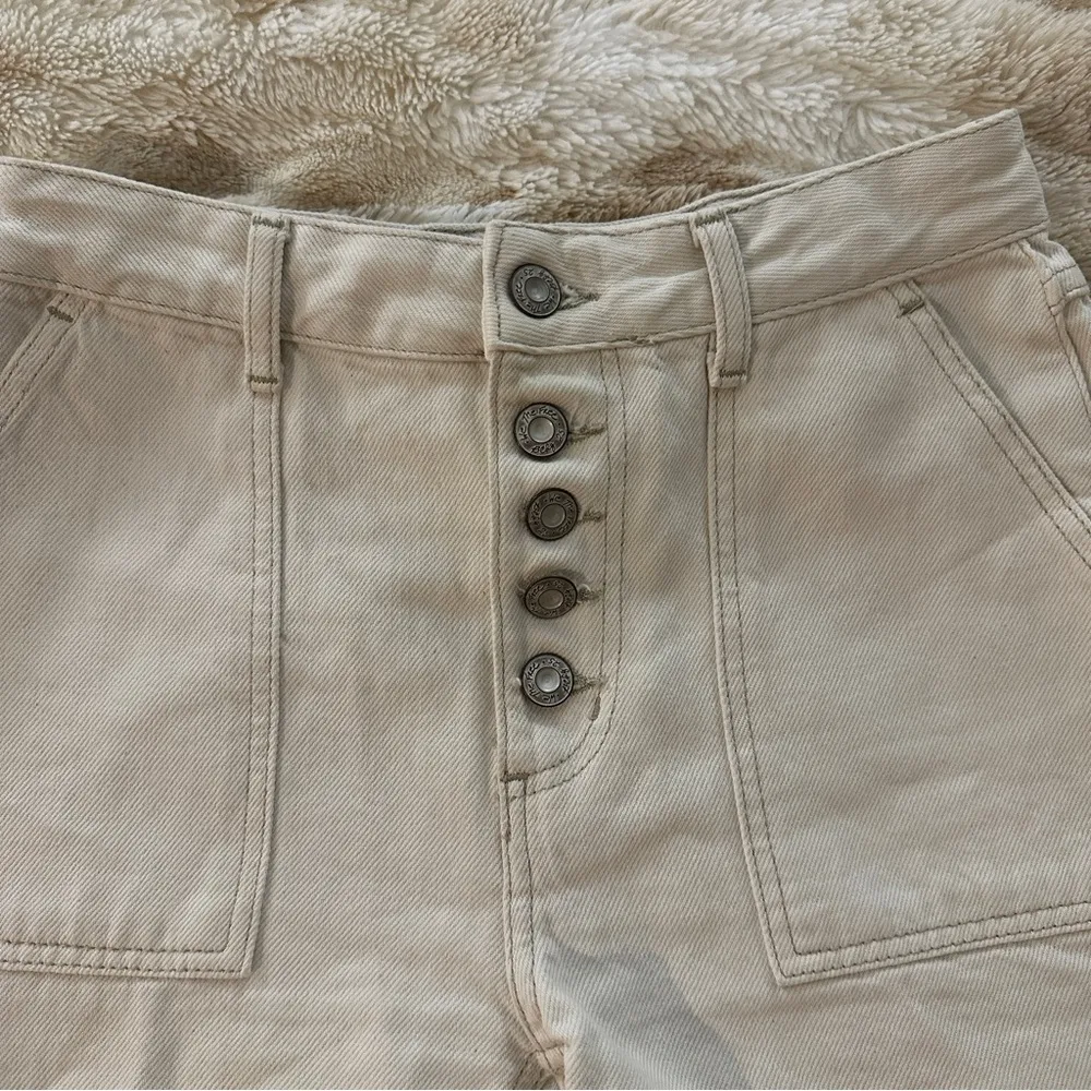 Free People We The Free Jesse Carpenter Shorts Cutoff Denim Off White Size: 24 - Image 6