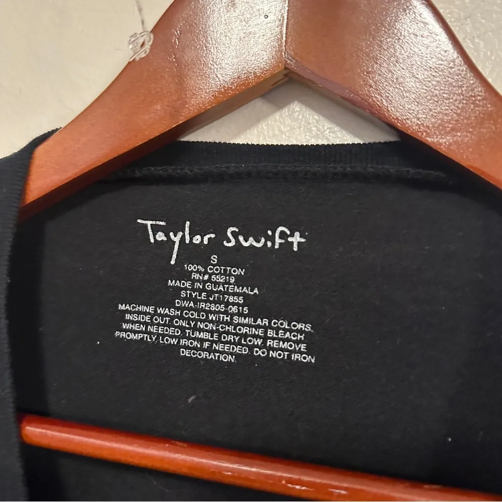 Taylor Swift  1989 Muscle Tank - Image 3