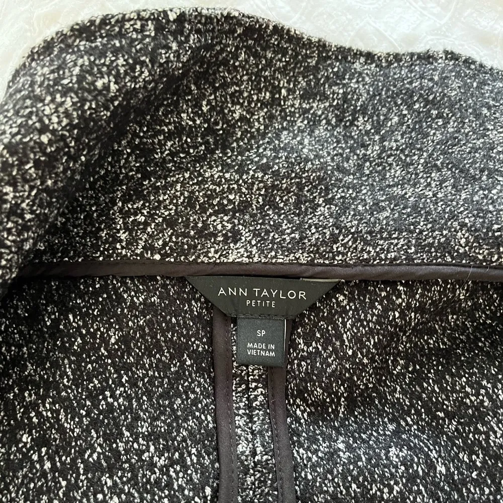 Ann Taylor  Wool coat - Image 6