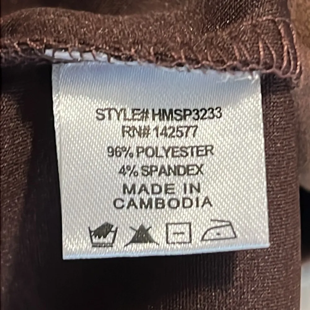 HAUTE MONDE women’s size XL wrap style feels like suede brown skort 2” inseam - Image 7