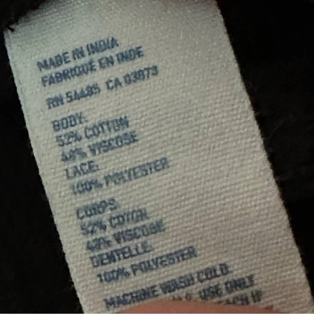 American Eagle  crochet lace trim gauze top - Image 4