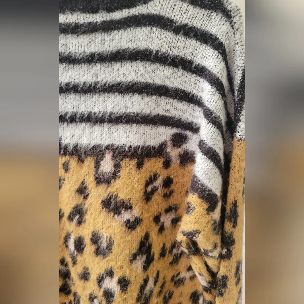 Ella Moss Leopard Print Striped Sweater Size M - Image 7