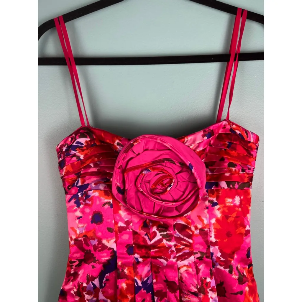 BCBGMAXAZRIA sz2 Pink/Red Floral Rosette Cocktail Party Mini Dress Bubble hoco - Image 2