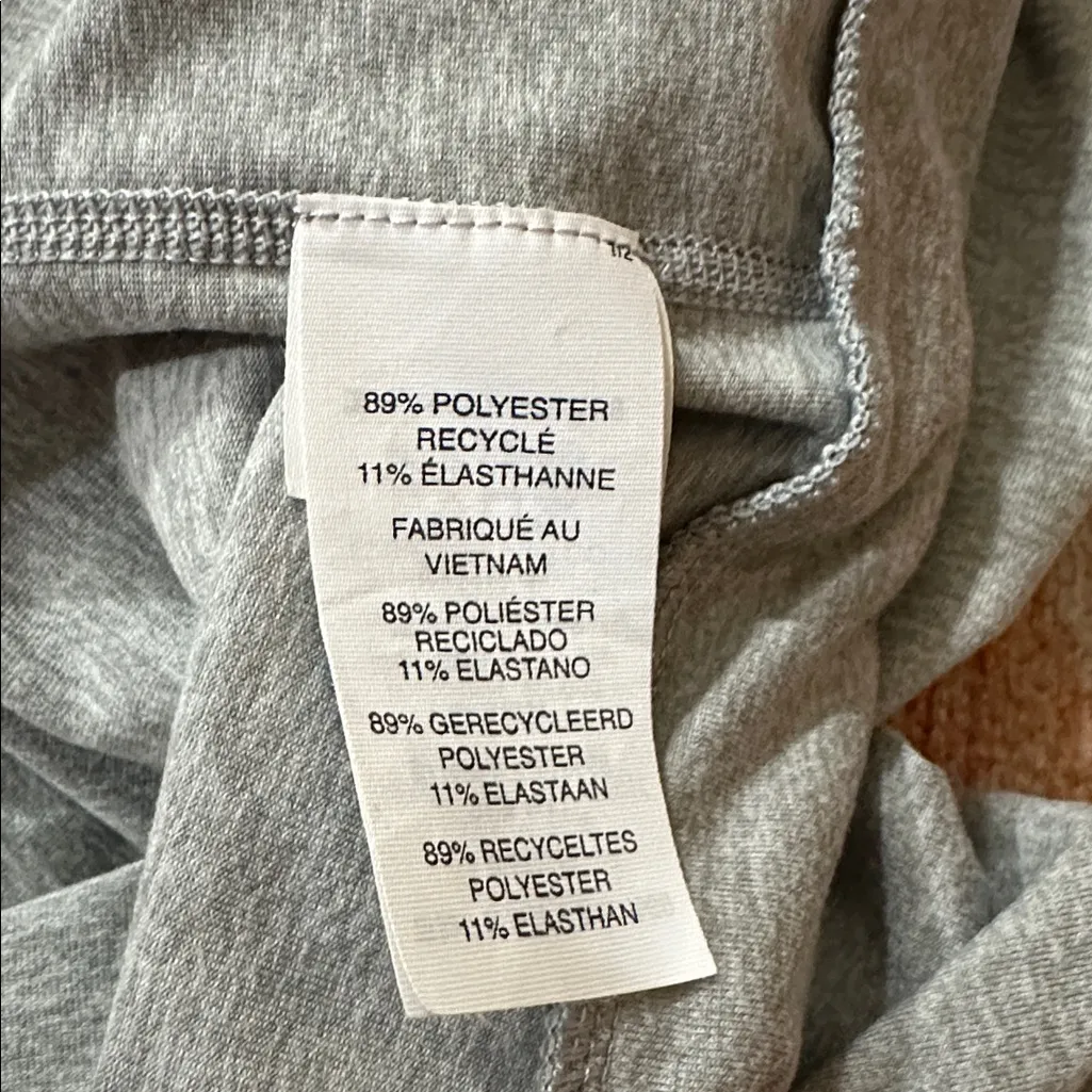 Vuori Halo Performance Hoodie 2.0 Pale Grey Heather VW268 size XL sold out color - Image 3