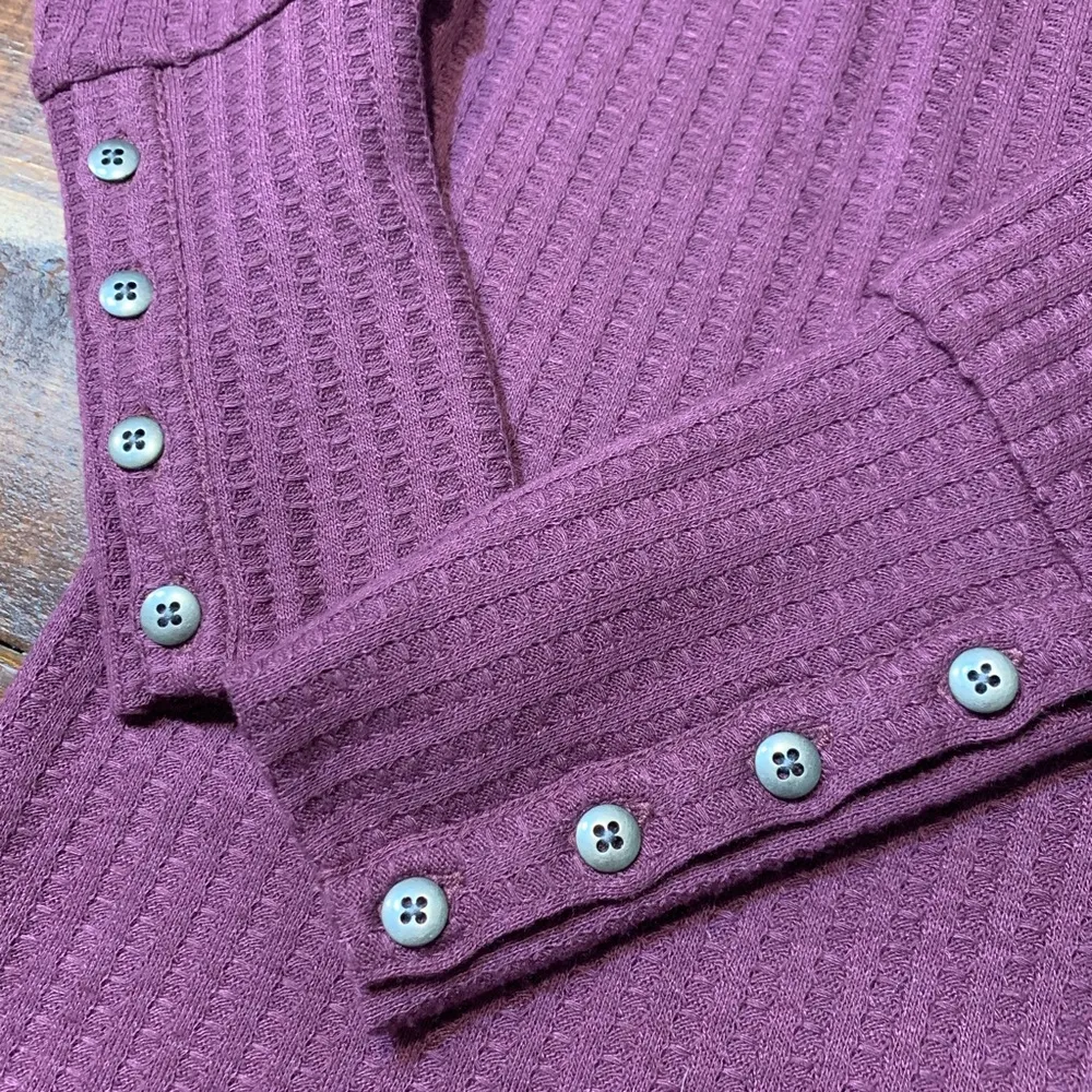 NWT Chaser Waffle Knit Long Sleeve Top small - Image 3