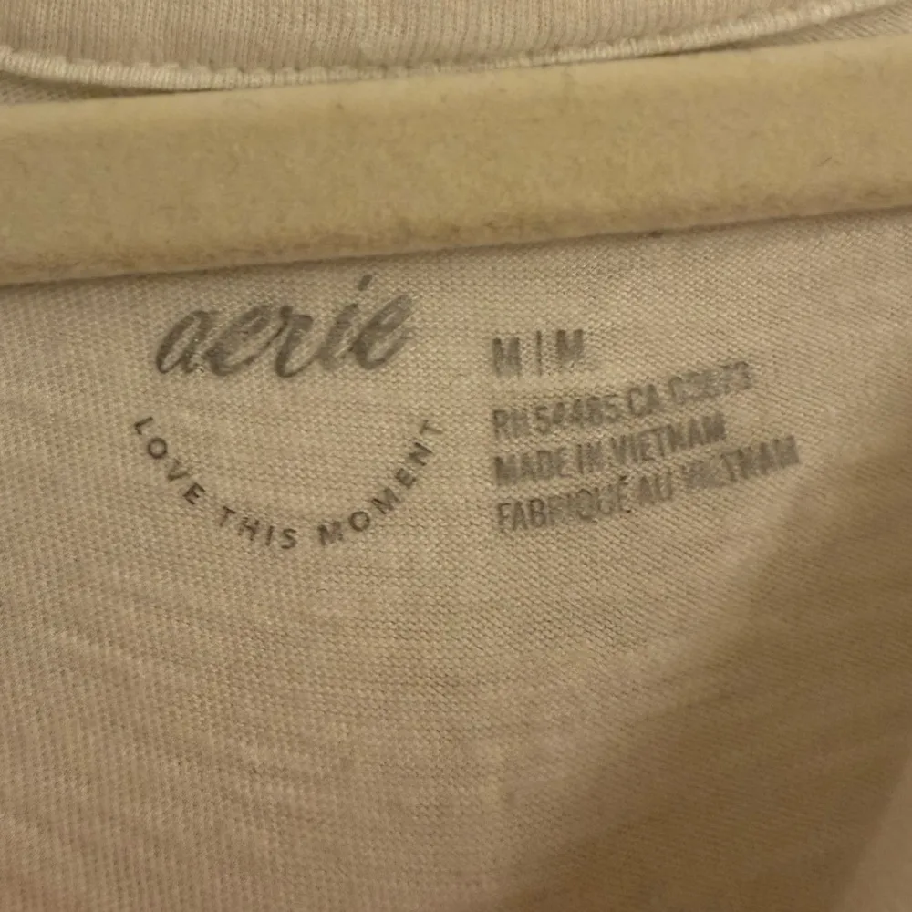 Aerie Graphic Oversized Boyfriend T-Shirt ‘SUMMER FUN’ Rainbow Ombre - size M - Image 6