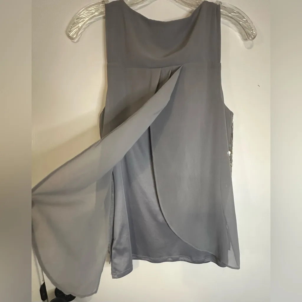 Express Sequin Gray Tank‎ Top Split Flowy Back Stretch Cocktails Size Small - Image 3