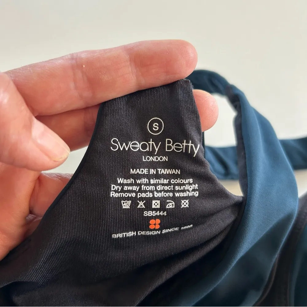 Sweaty Betty crop top - Image 5