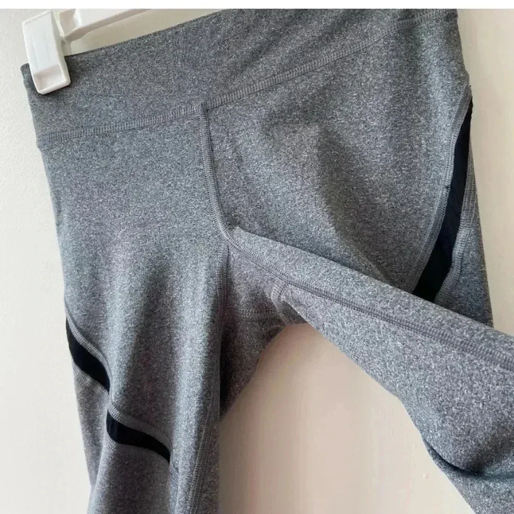 Aeropostale Womens Swirl Leggings Yoga Pants sz SP - Image 5