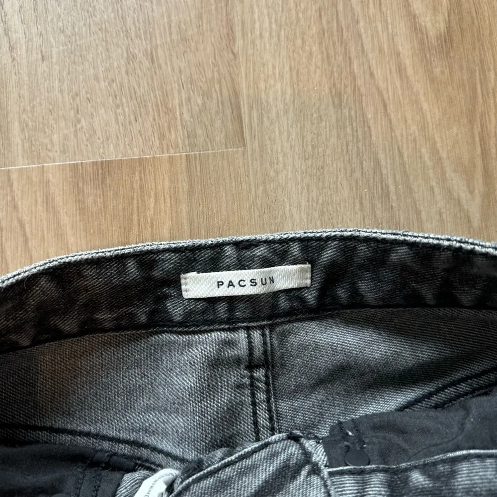 Pacsun Grey Distressed 90’s Boyfriend Denim Jeans - Image 4