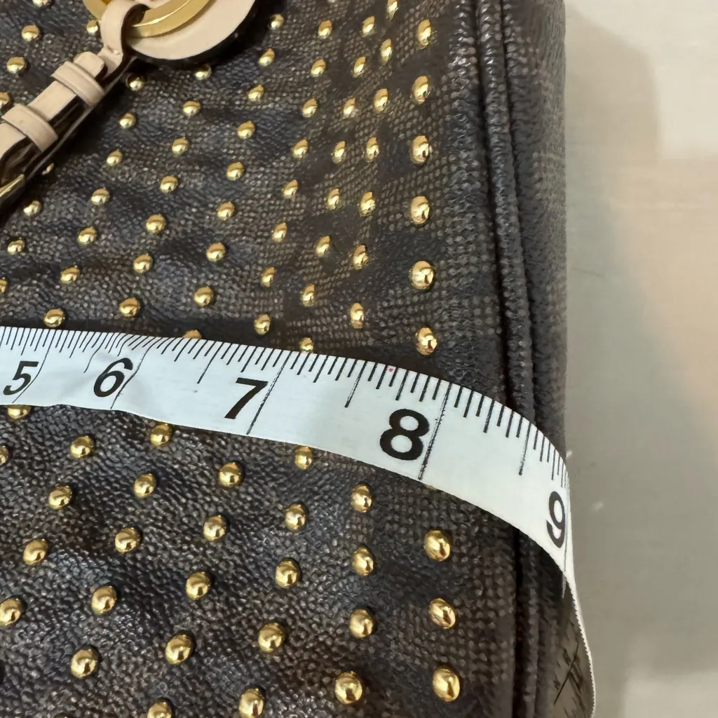 Michael Kors  Jet Set Stud MK Signature Logo Travel Tote - Image 8