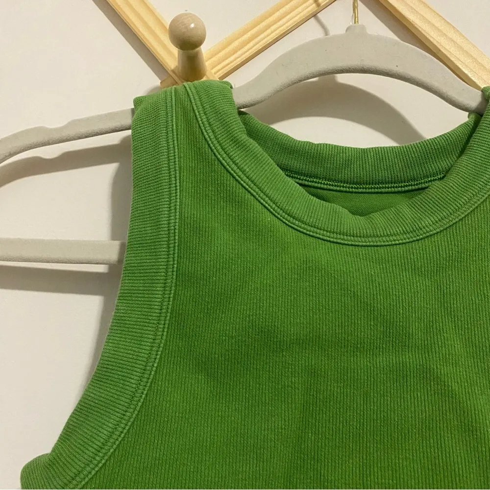 Offline by Aerie Kelly Green Ribbed Workout Tank size XS - Image 2
