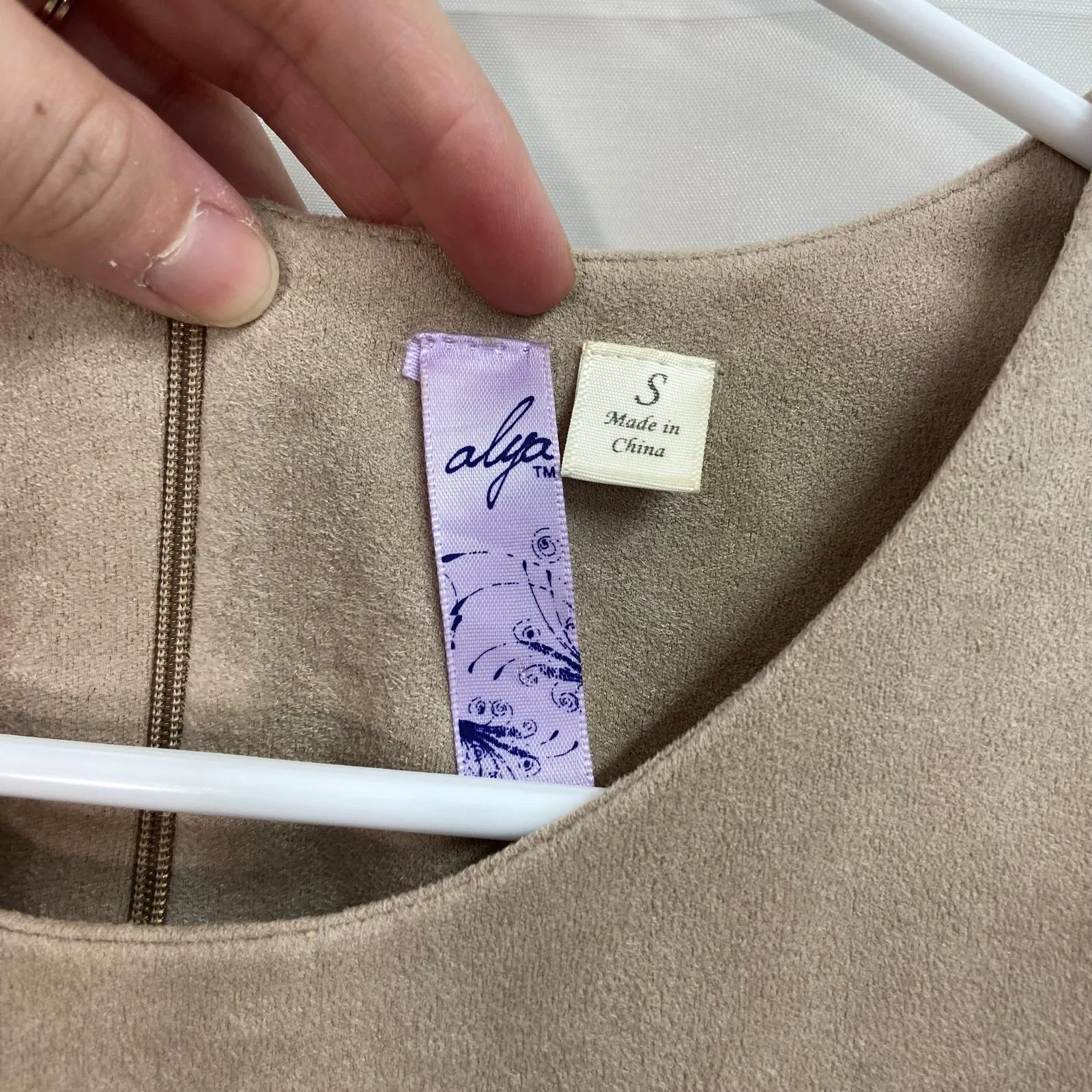 Alya Anthropologie women's tan faux suede cutout floral sleeveless stretch dress - Image 3