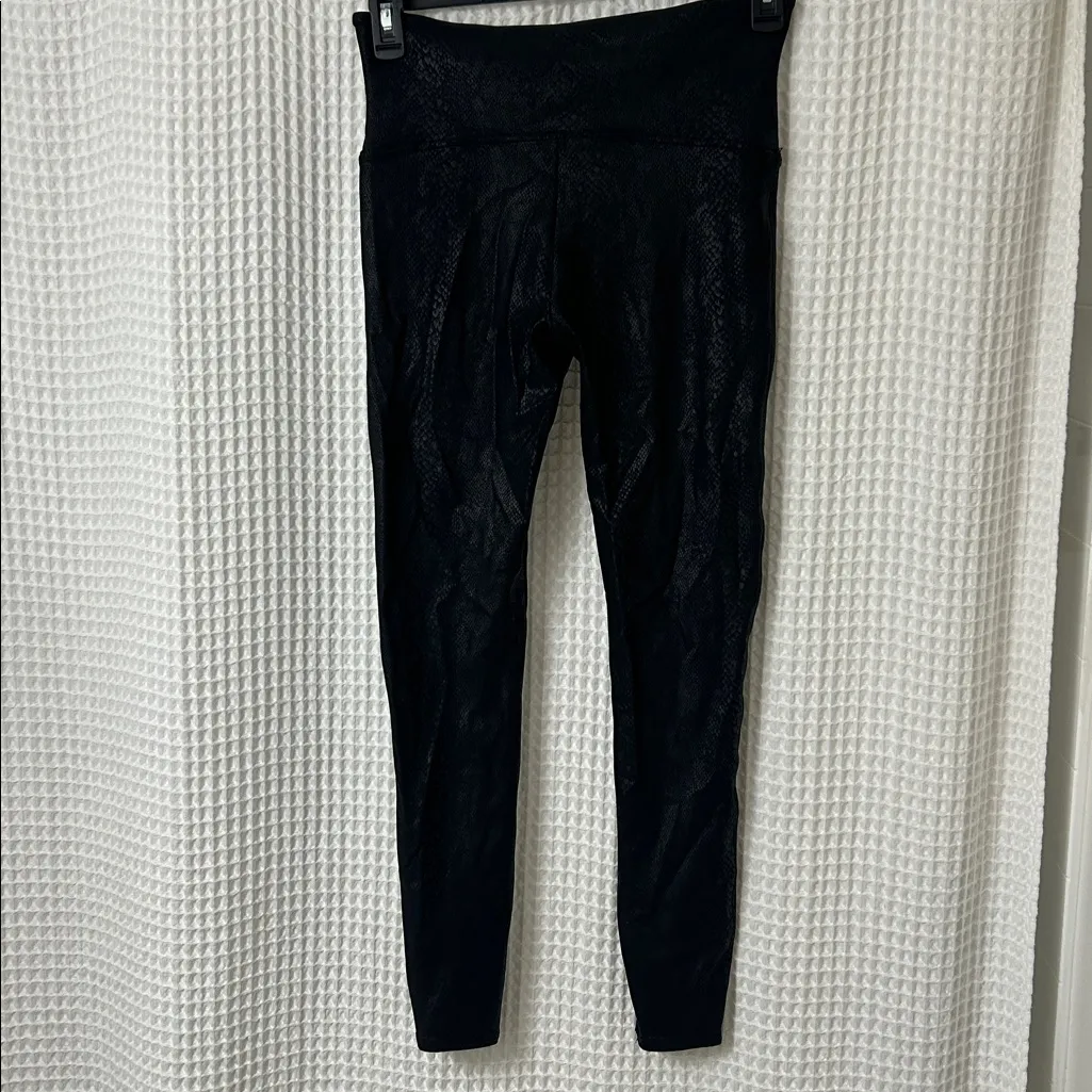 SPANX Black Faux Leather Leggings Pants Animal Snake Print Size XL - Image 7