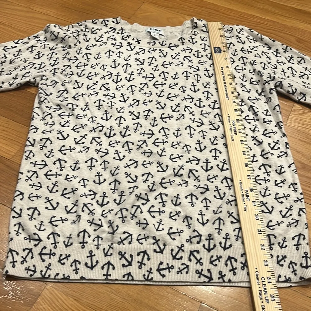 Old navy women’s  crew neck pull over sweater size large. - Image 5