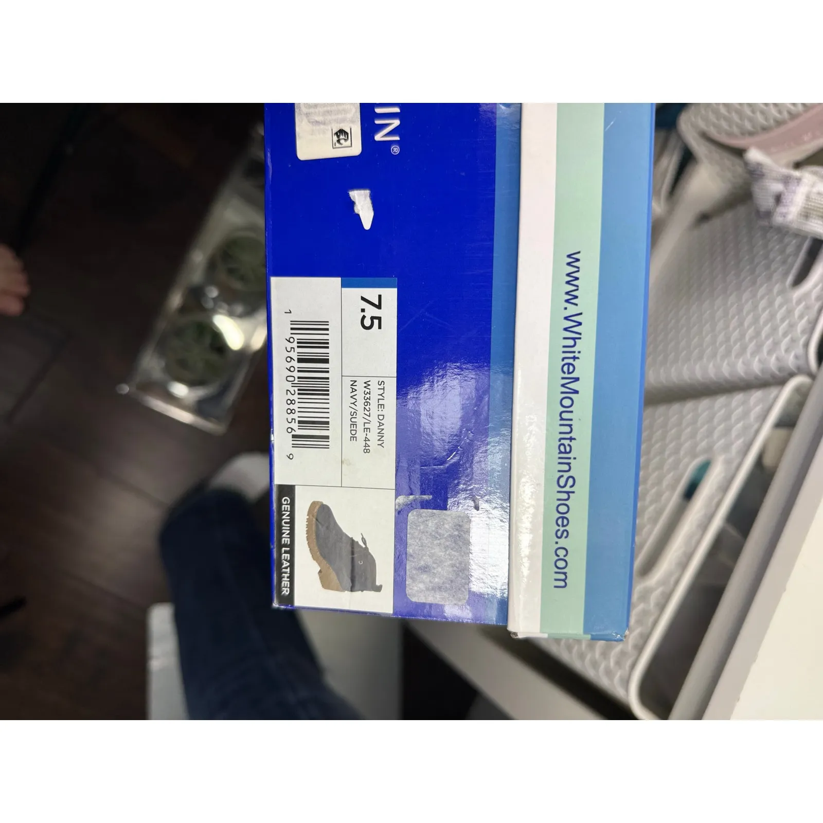 NWTs Womens White Mountain Boots Size 7.5 - Image 8