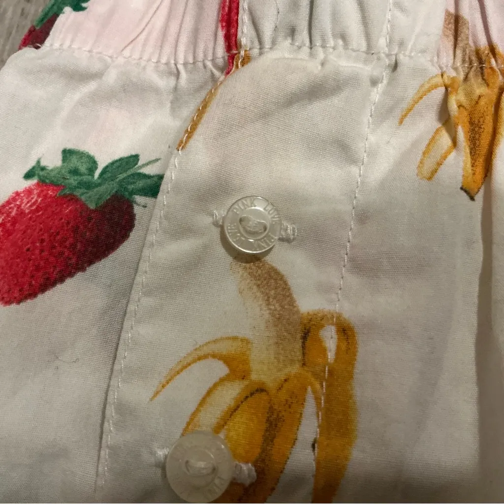 Pink Victoria’s Secret banana and strawberry shorts lounge pajama size small - Image 5