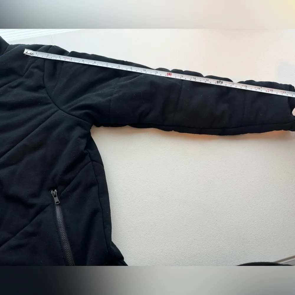 Three Dots Women’s Quilted Black Knit Jacket Size Small - Image 4