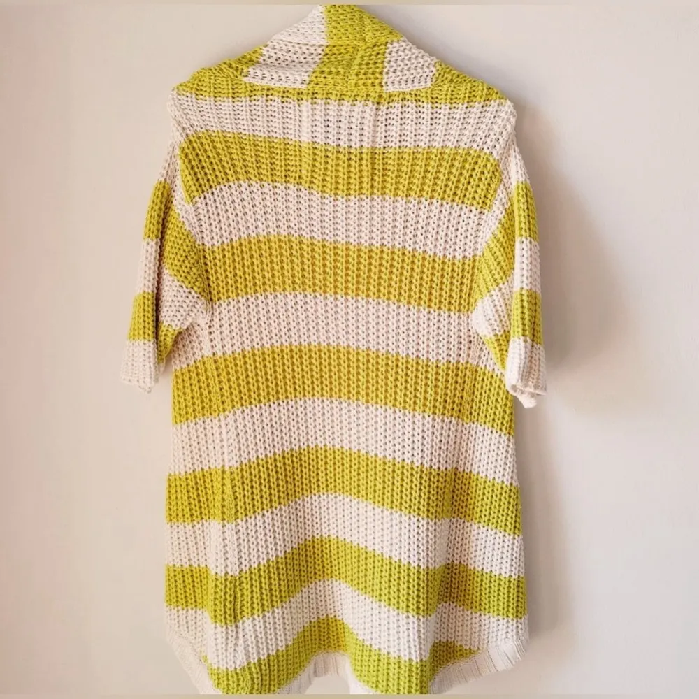 Abercrombie & Fitch Lime Green Knit Sweater Cardigan - Medium - Image 3