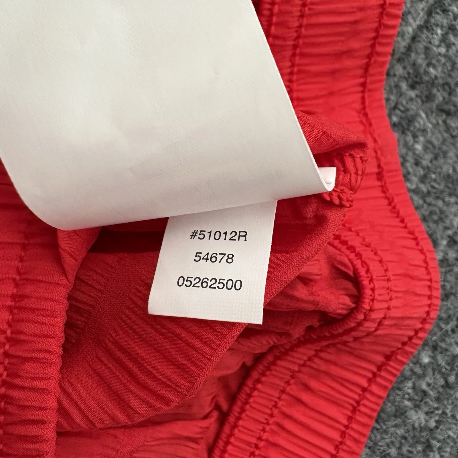 Spanx  Active Run Red Half Zip Jacket 4 Way Stretch Water Repellent Size XL NEW - Image 8