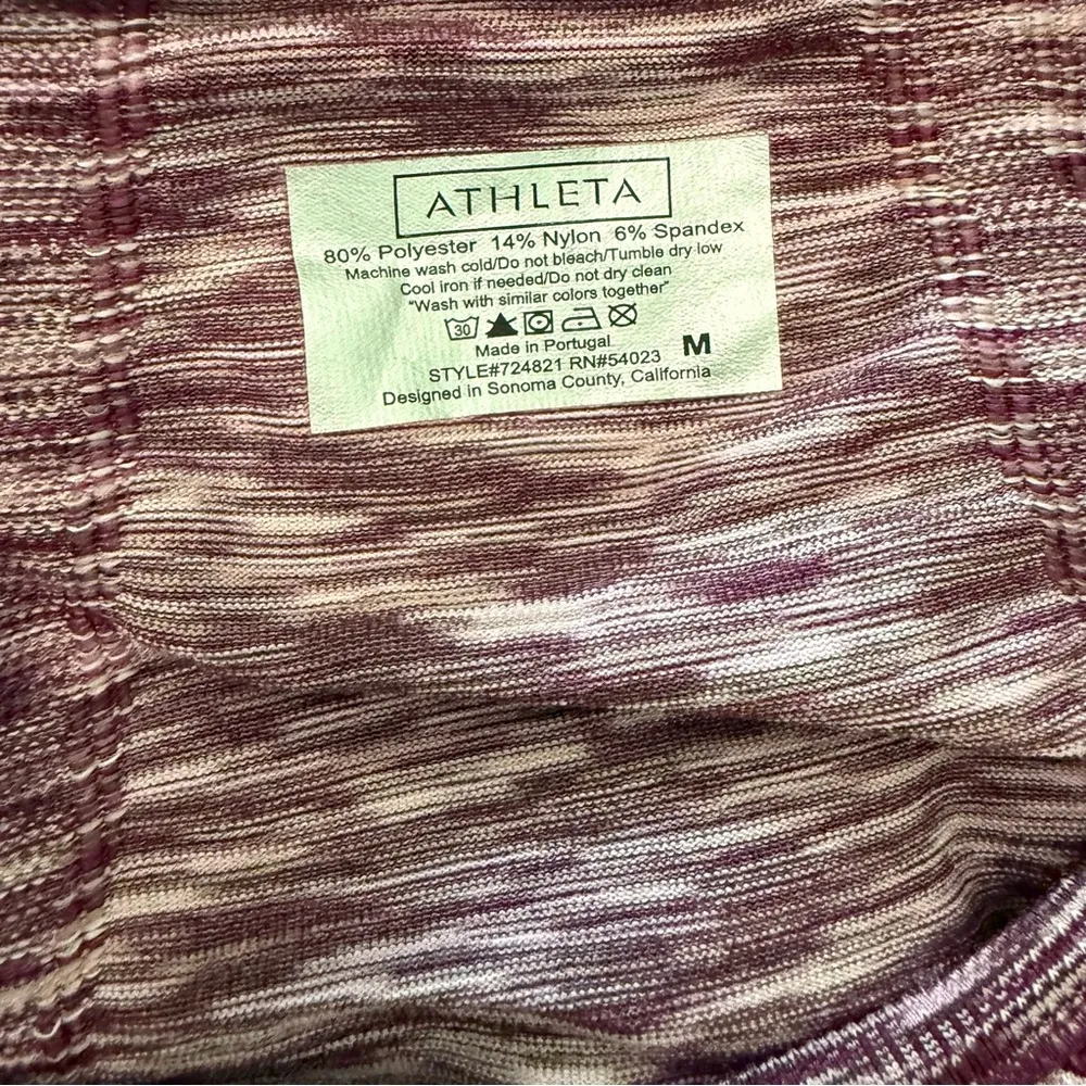 ATHLETA Fastest‎ Track Seamless Long Sleeve Top Size Medium EUC - Image 3