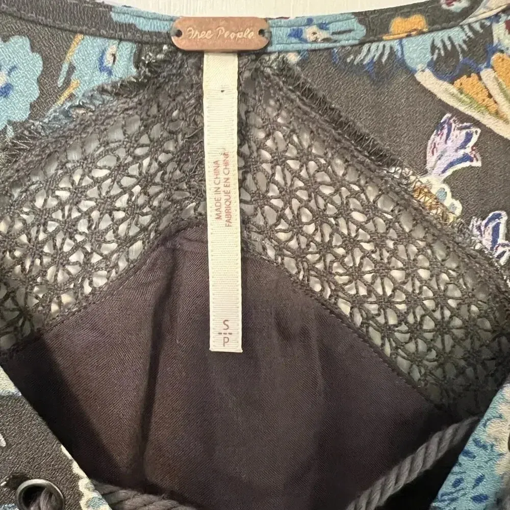 FREE PEOPLE Rain or Shine Paisley Tunic size‎ Small - Image 4