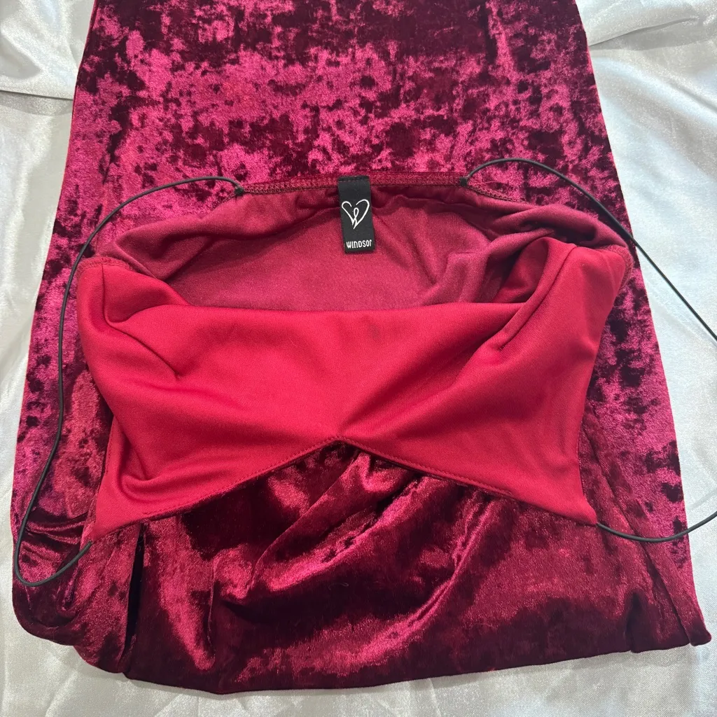 Red Velvet Midi Dress - Image 10