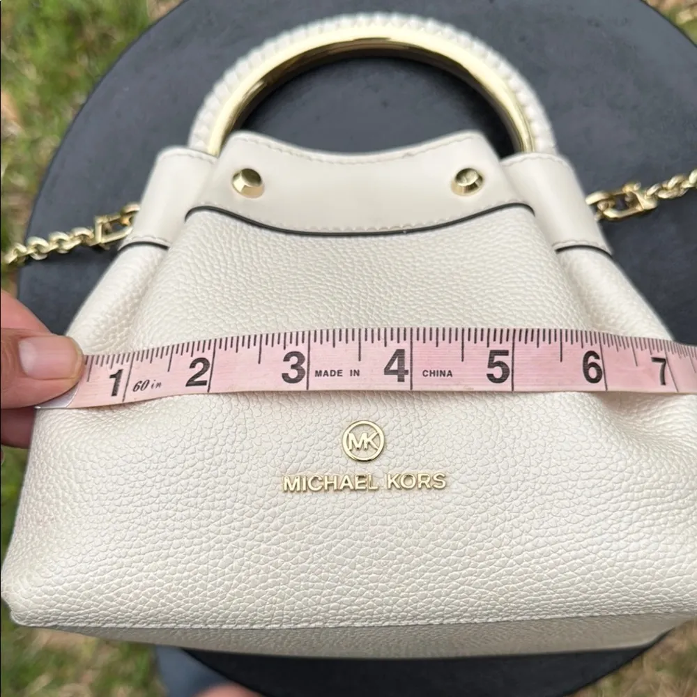 Michael Kors  Mini Cream and Gold Women's Bag - Image 11