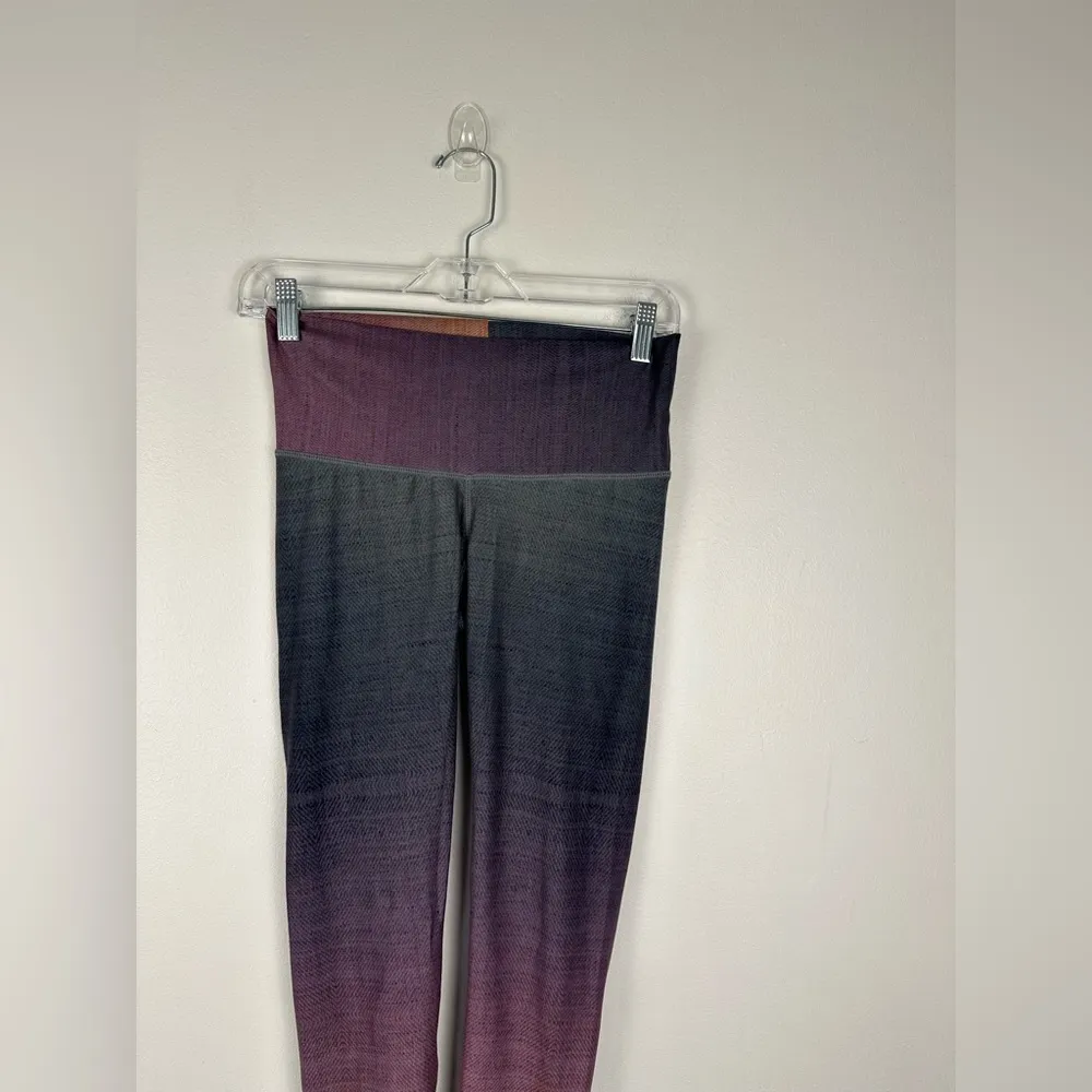 Niyama Sol Fitness Activewear Multicolor Ombre Colorblock Leggings Women’s M Gray Size M - Image 3