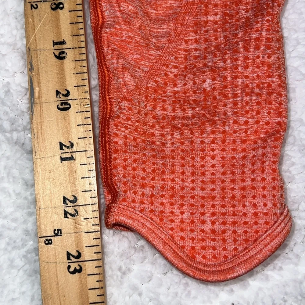 Gymshark vital boost heat red leggings high waisted fit seamless design scrunch - Image 4