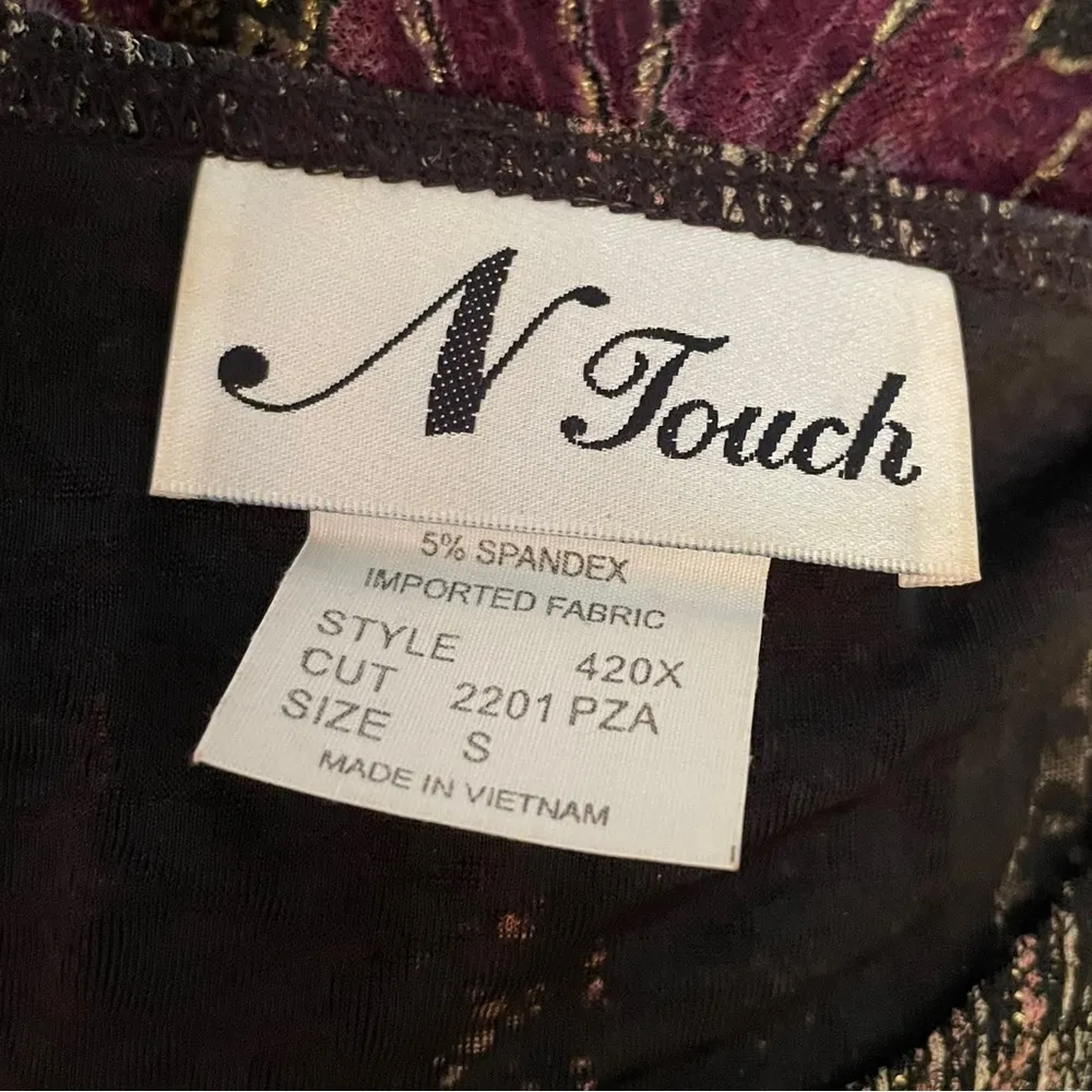 N Touch Vintage 90s Edgy Whimsygoth Autumn Fall Festive Harvest Witchy Leaf Top - Image 7