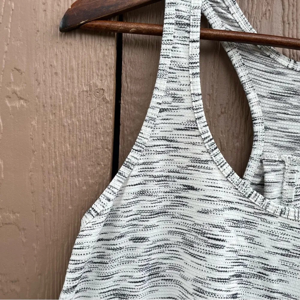 Lululemon Womens Tank White Salute the Sun Top Tiger Space Dye Back Slit Tie 12 - Image 7