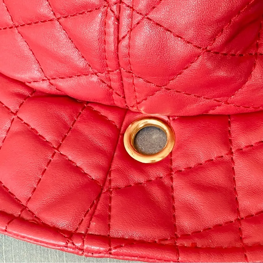 AF Academy Fits Alexander Quilted Bucket Hat Red - Image 9