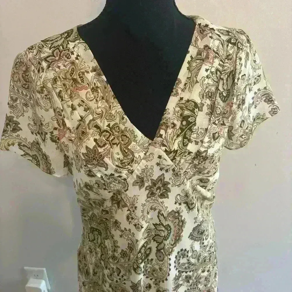 Petite Sophisticate Cream Paisley V Neck Maxi Dress Cottage Core Size 12 Petite - Image 2
