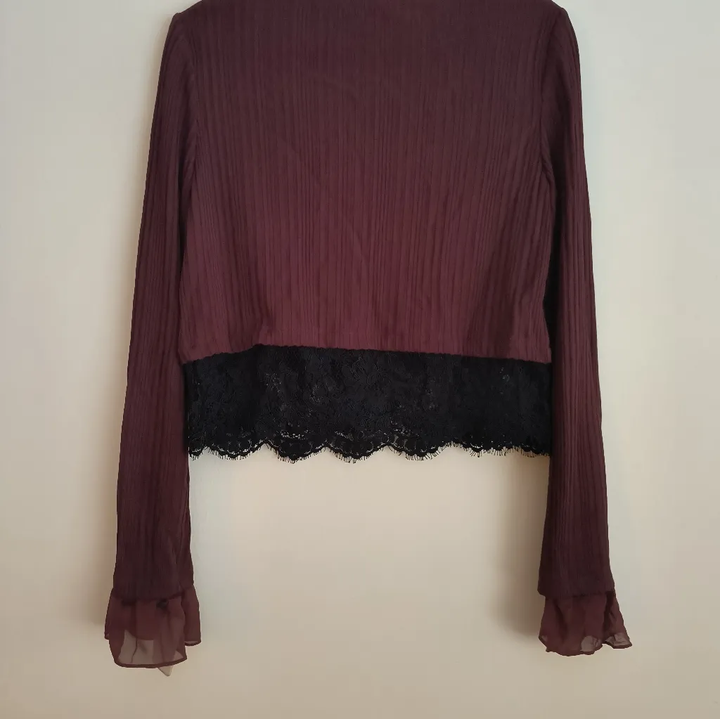 3.1 Phillip Lim Women's Burgundy Black Silk Lace Trim Ribbed Long Sleeve Top L - Image 5