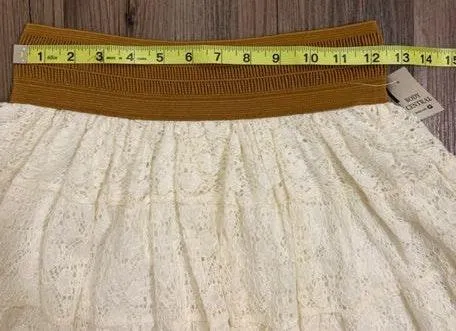 NEW  Women’s Large Lace Skater Skirt - Image 7