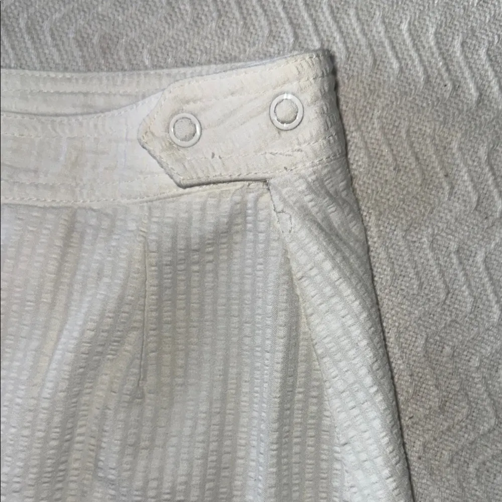 Daniel Hechter White Bermuda Skirts Shorts Classic Tailored Style Size undefined - Image 3