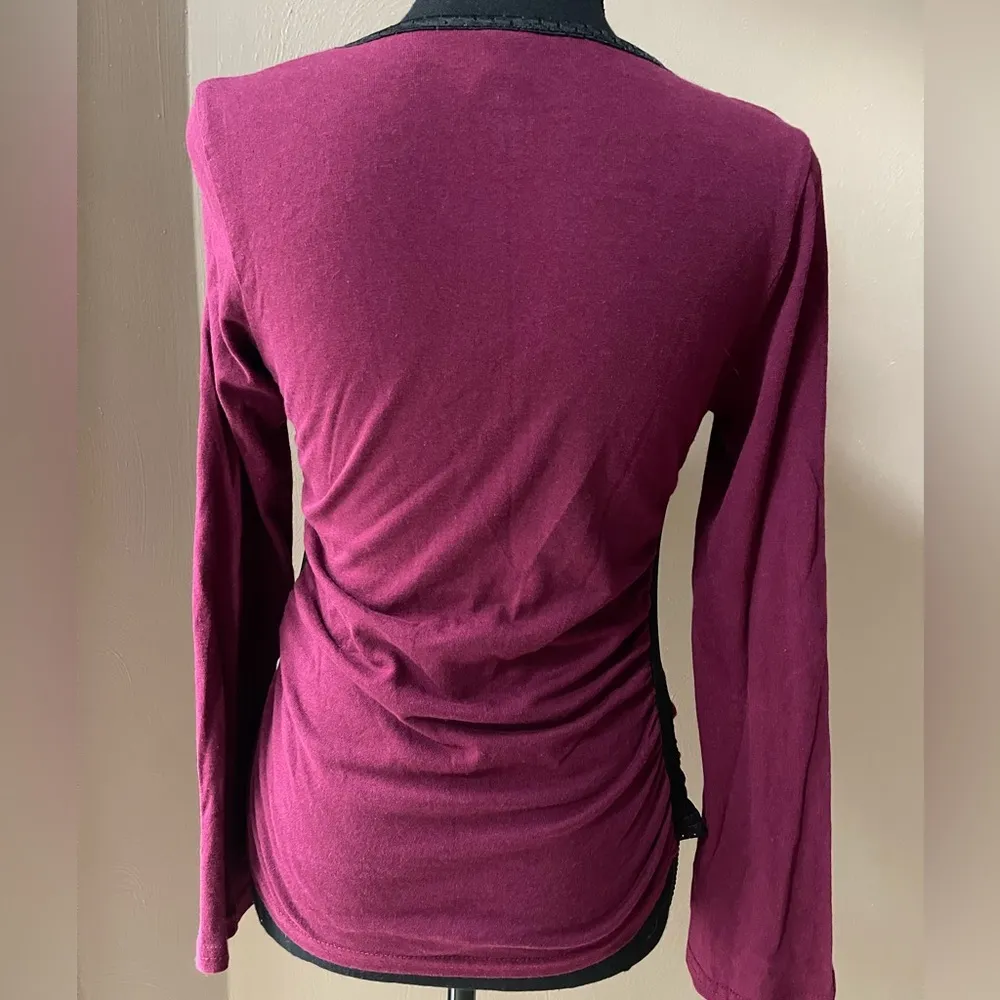 RARE! Virginia Tech Women’s HOKIES Top Size M - Image 5