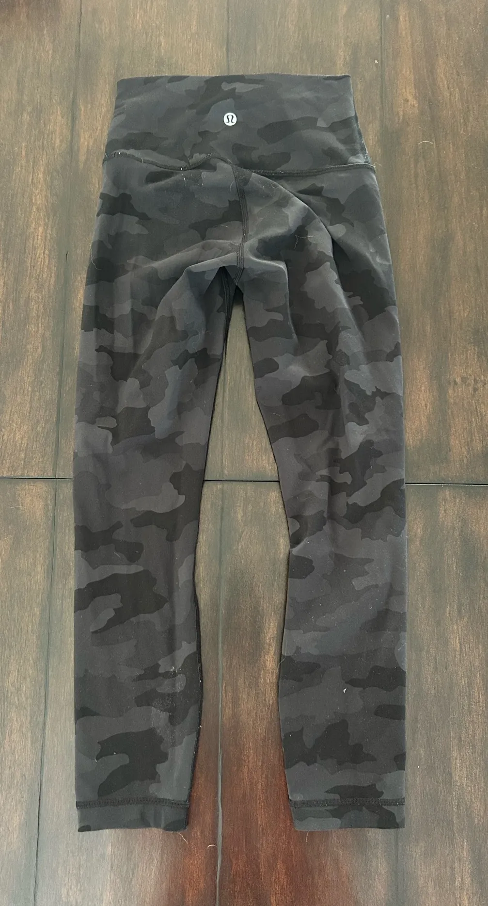 Lululemon Wunder Crop Leggings - Image 2