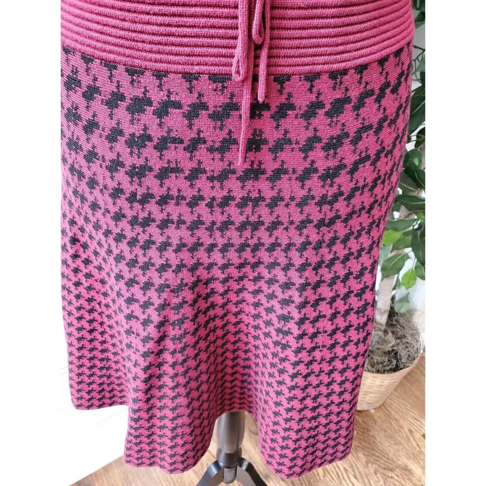 Candies Maroon Rayon Round Neck 3/4 Sleeve Knee Length Sweater Dress Size XL - Image 4