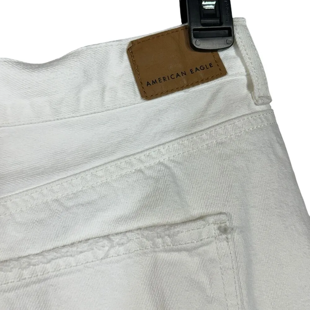 American Eagle SZ 18 Baggy Mom Jean Shorts Distressed Hi-Rise Frayed Hems White - Image 4